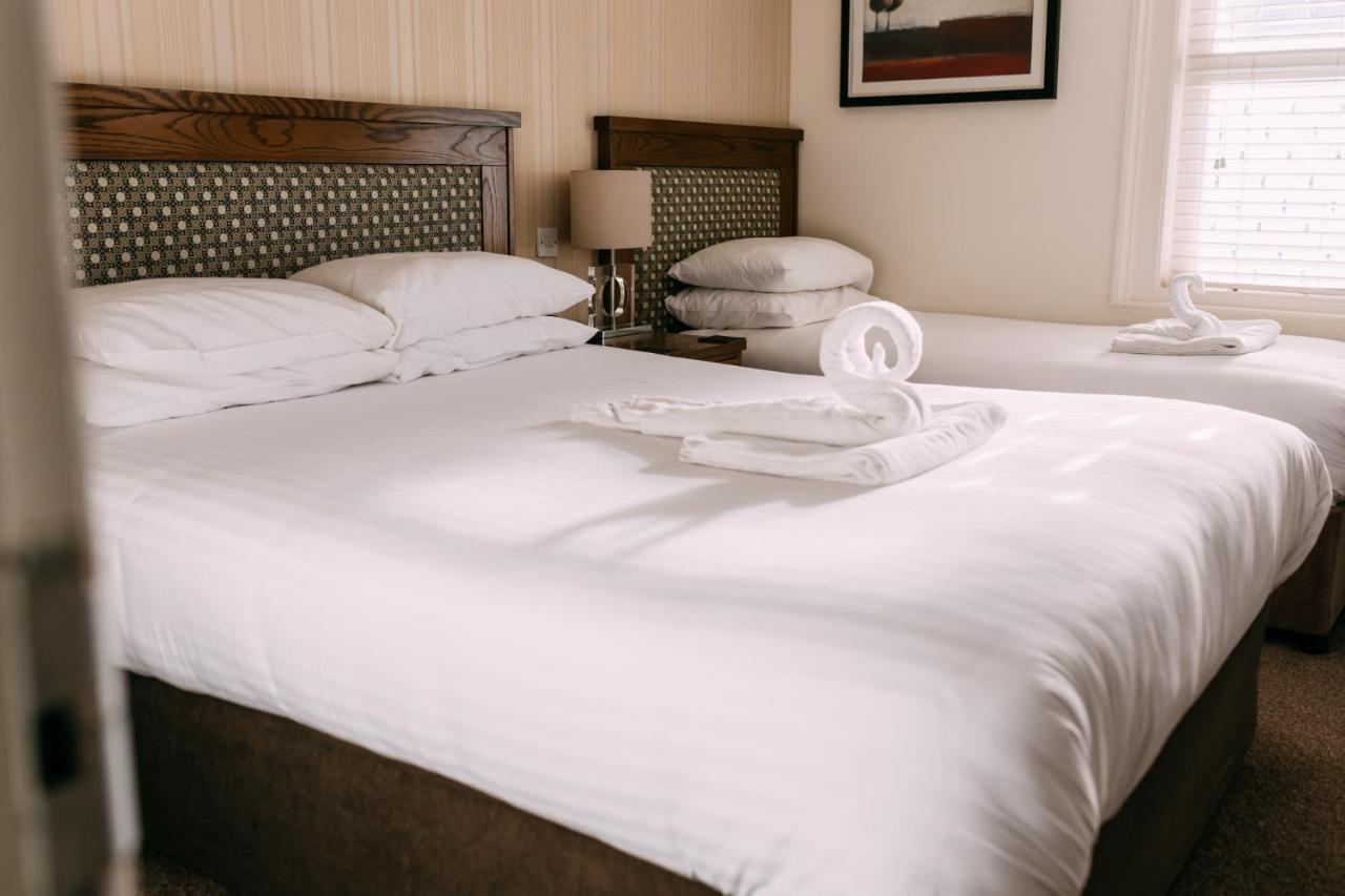 Salty Dog Hotel&bistro 3*